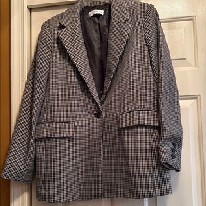 Classic Black and White Houndstooth Blazer